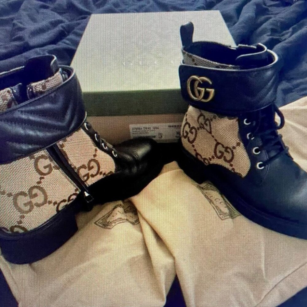 Boots - Picture 3 of 3